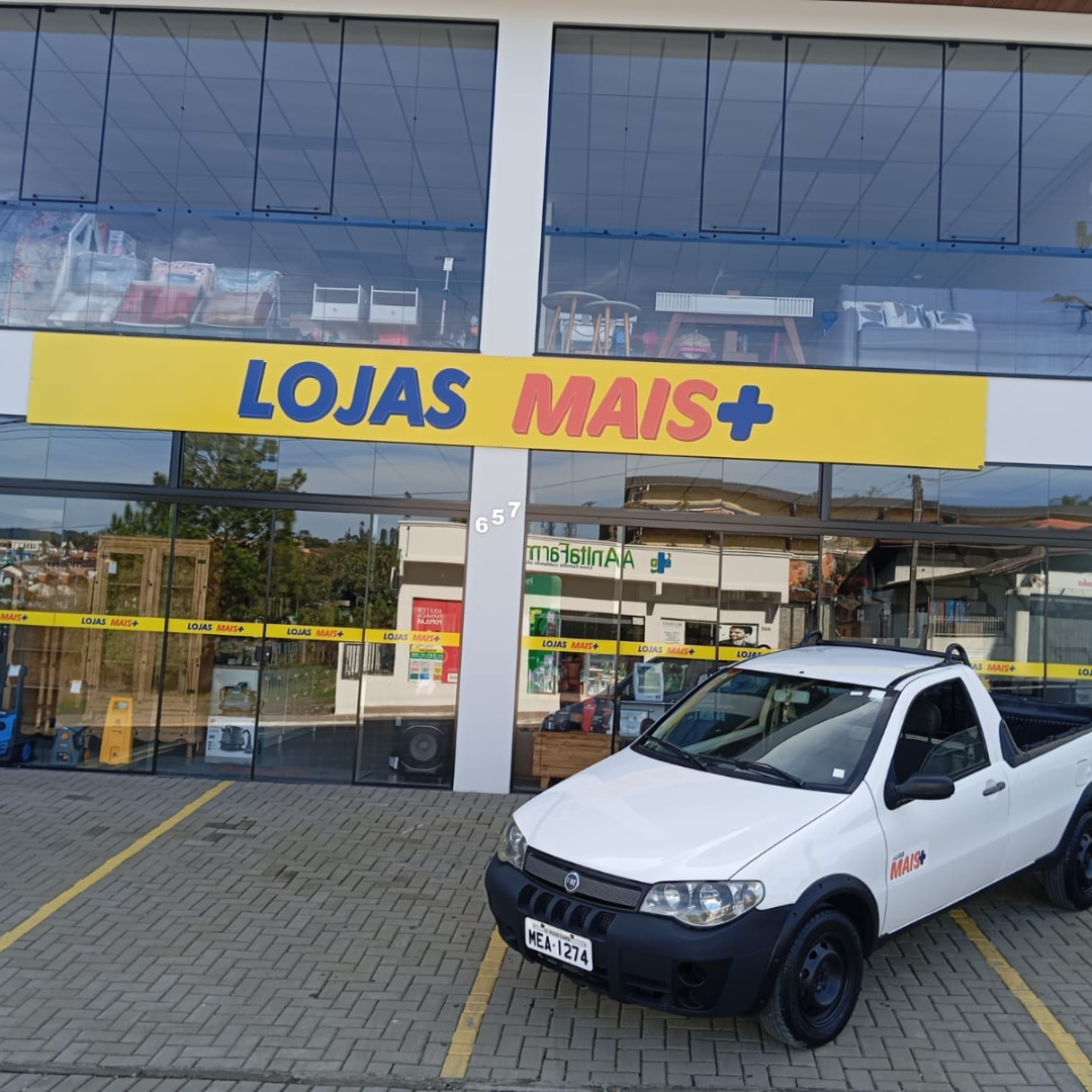 Fachada Lojas Mais